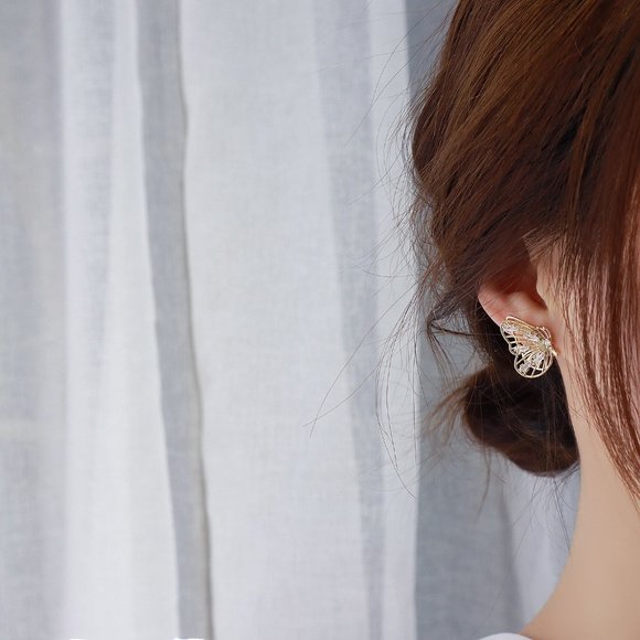 NEW 14K Gold Plated Diamond Butterfly Earrings - Picture 6 of 13